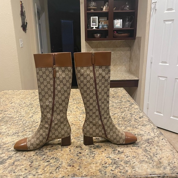 Gucci Tan and Brown Heeled Boots with Patterned Design - Picture 1 of 1